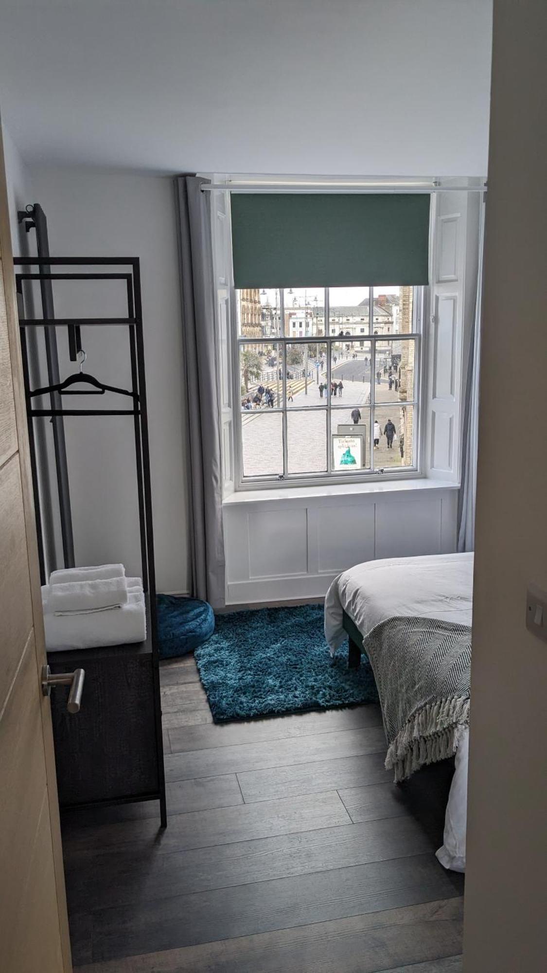 Sterling Stylish 2 Bedroom Central Modern Apartment Darlington  Exteriör bild
